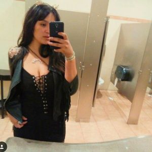 For love and lemons shes a knockout slip